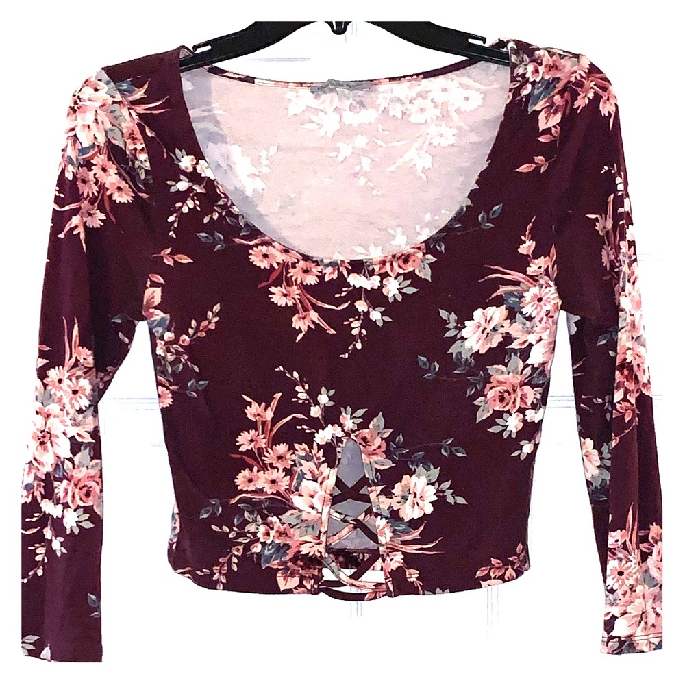 Long sleeve crop top